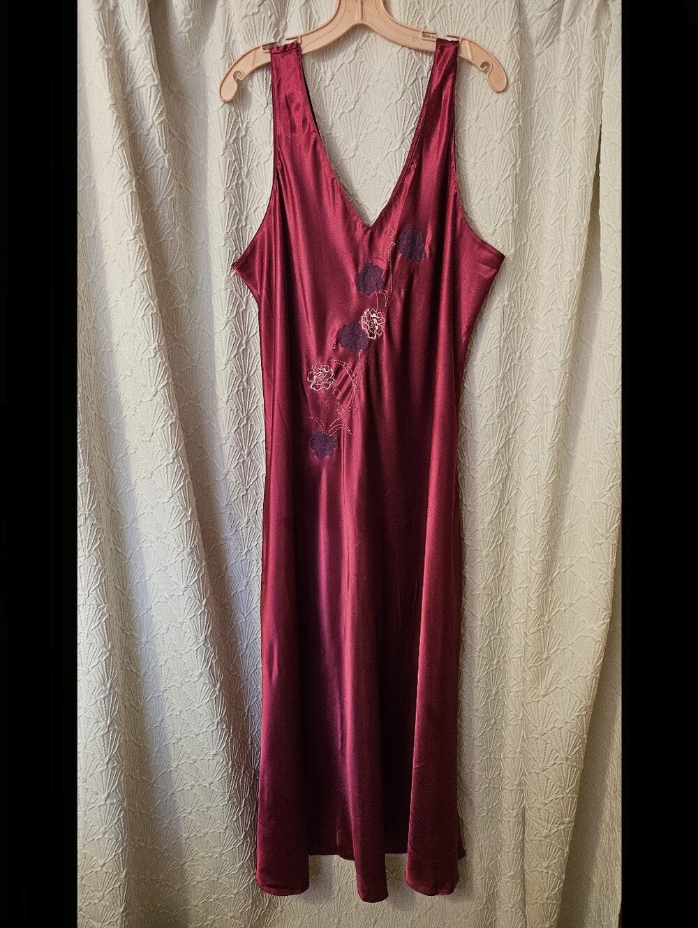 Silky V-Neck Burgundy Satin Slip Dress with Floral Embroidery - Picture 3 of 10